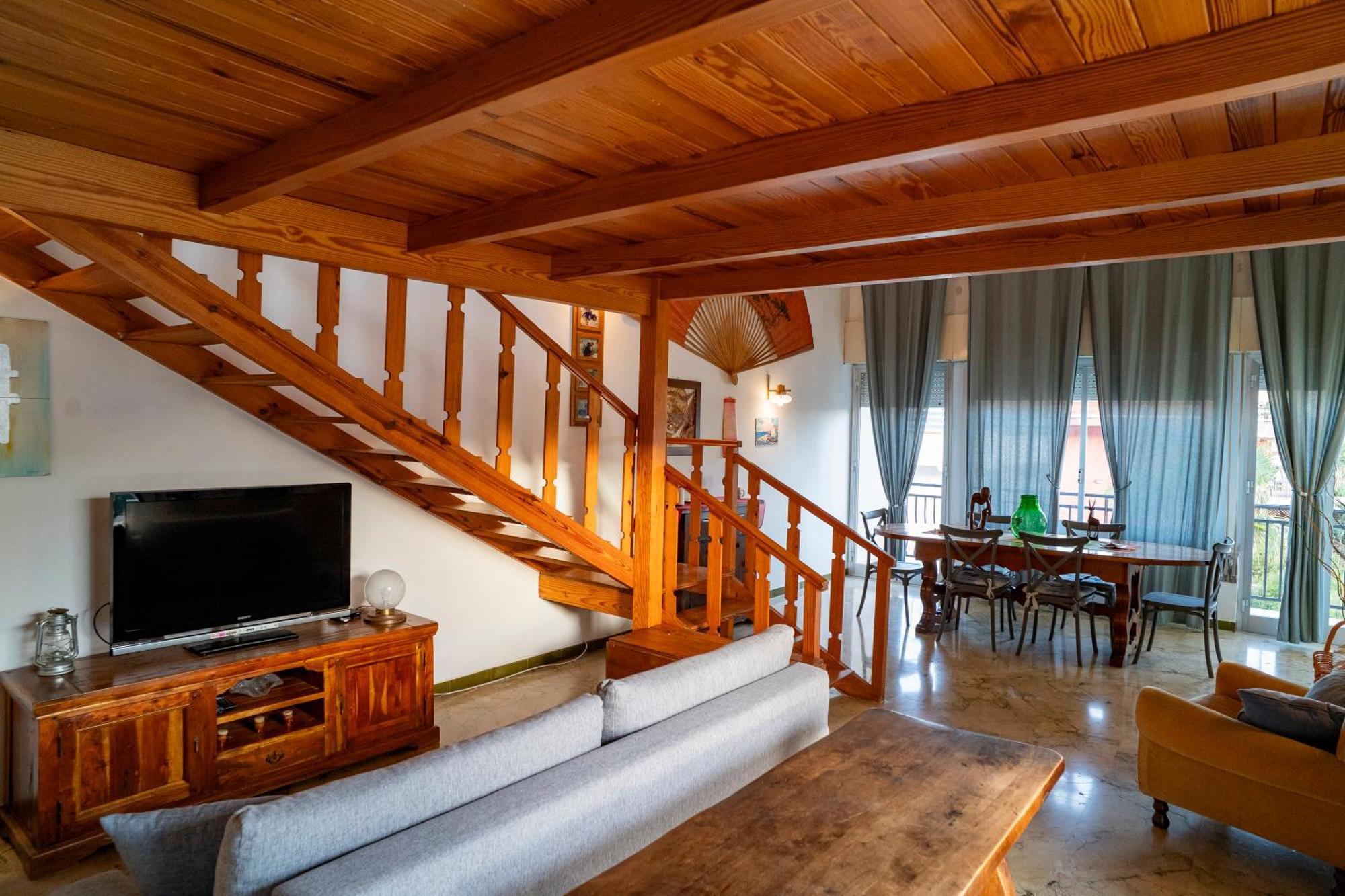Апартаменты A Casa Di Mara Монделло Экстерьер фото